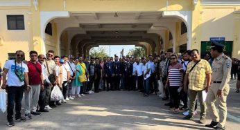 Tourists from India discover the beauty of Angkor Wat