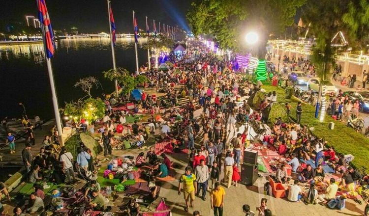  Kampot Province receives nearly 400,000 tourists on New Year’s Eve