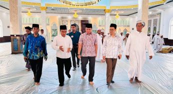 ឯកឧត្តម ឯកអគ្គរាជទូត ម៉ាឡេស៊ីប្រចាំនៅកម្ពុជាអញ្ជើញជួបសំណាលពលរដ្ឋខ្មេរឥស្លាមនិងទស្សនកិច្ចវិហារឥស្លាមដារុលតាក់ហ្ស៊ីមនៅស្រុកកោះធំ ខេត្តកណ្តាល