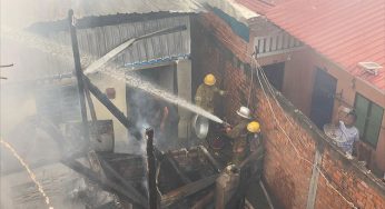 Fire destroys 11 houses, damages 3 in Russei Keo