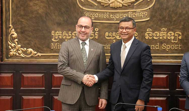  Cambodia, Qatar to strengthen cooperation in education, science