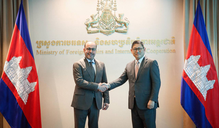  Cambodia, Qatar to establish bilateral consultation mechanism to strengthen cooperation