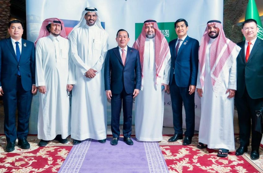  ក្រុមប្រឹក្សាធុរកិច្ចអារ៉ាប៊ីសាអូឌីត-កម្ពុជាចាប់អារម្មណ៍លើសក្តានុពលទេសចរណ៍ និងកាលានុវត្តន៍ភាពវិនិយោគកម្ពុជា