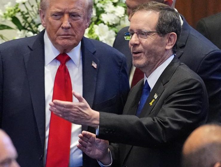  លោកត្រាំដាក់លិខិតស្នើឲ្យប្រធានាធិបតីអ៊ីស្រាអែលលើកលែងទោសលោក ណេតាន់យ៉ាហ៊ូ