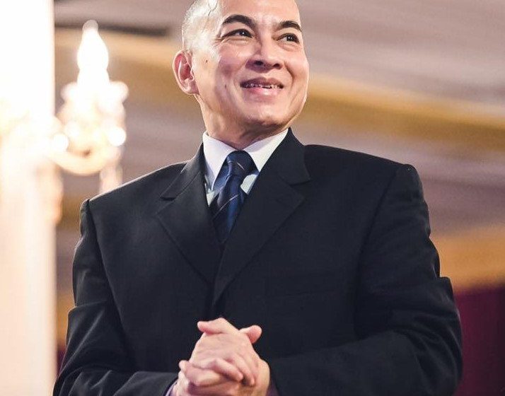  Cambodian King Calls for National Unity to Back Royal Government on Border Defense